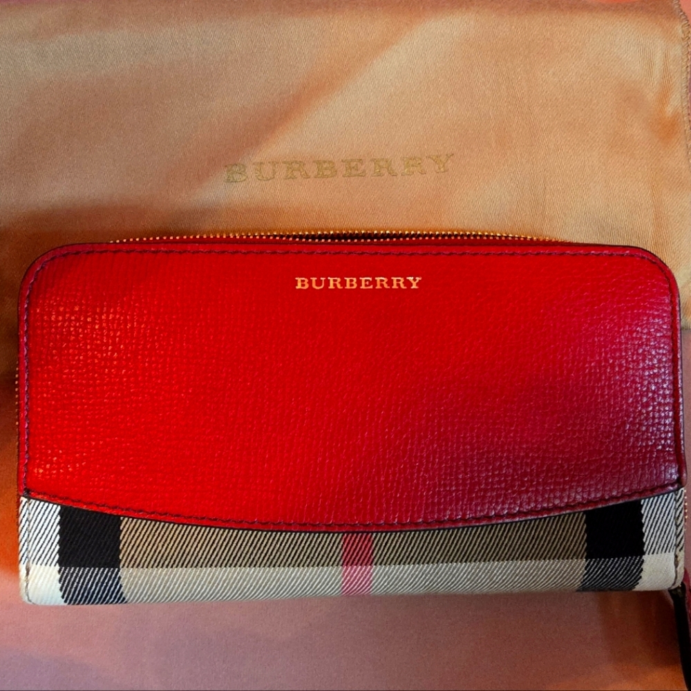 Burberry Elmore House Wallet